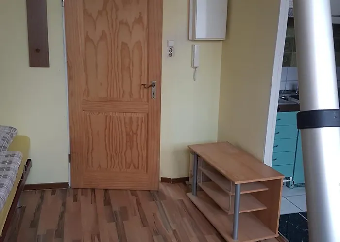 Dachgeschoss Strasse *